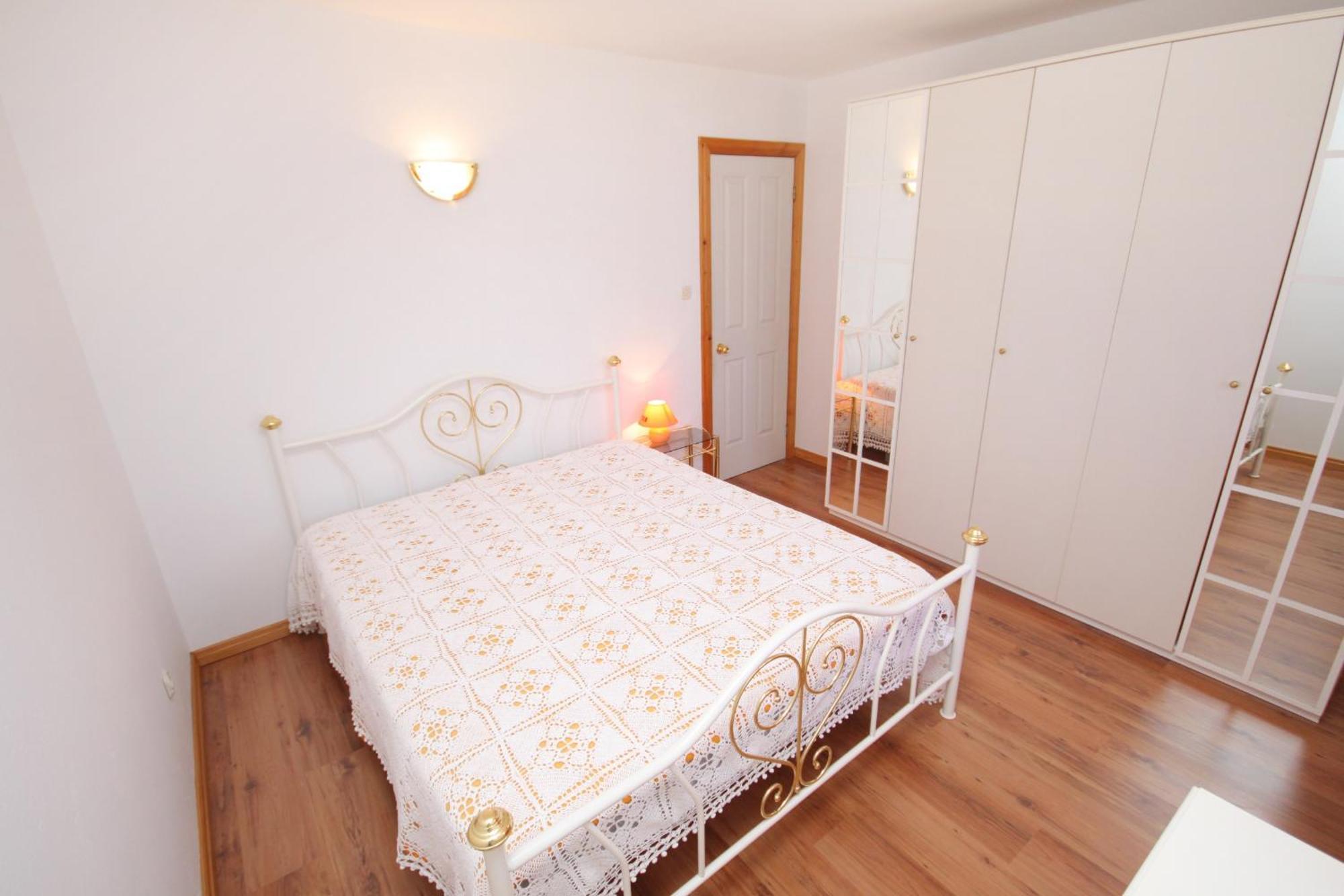 Apartments With A Parking Space Vrbnik, Krk - 429 部屋 写真